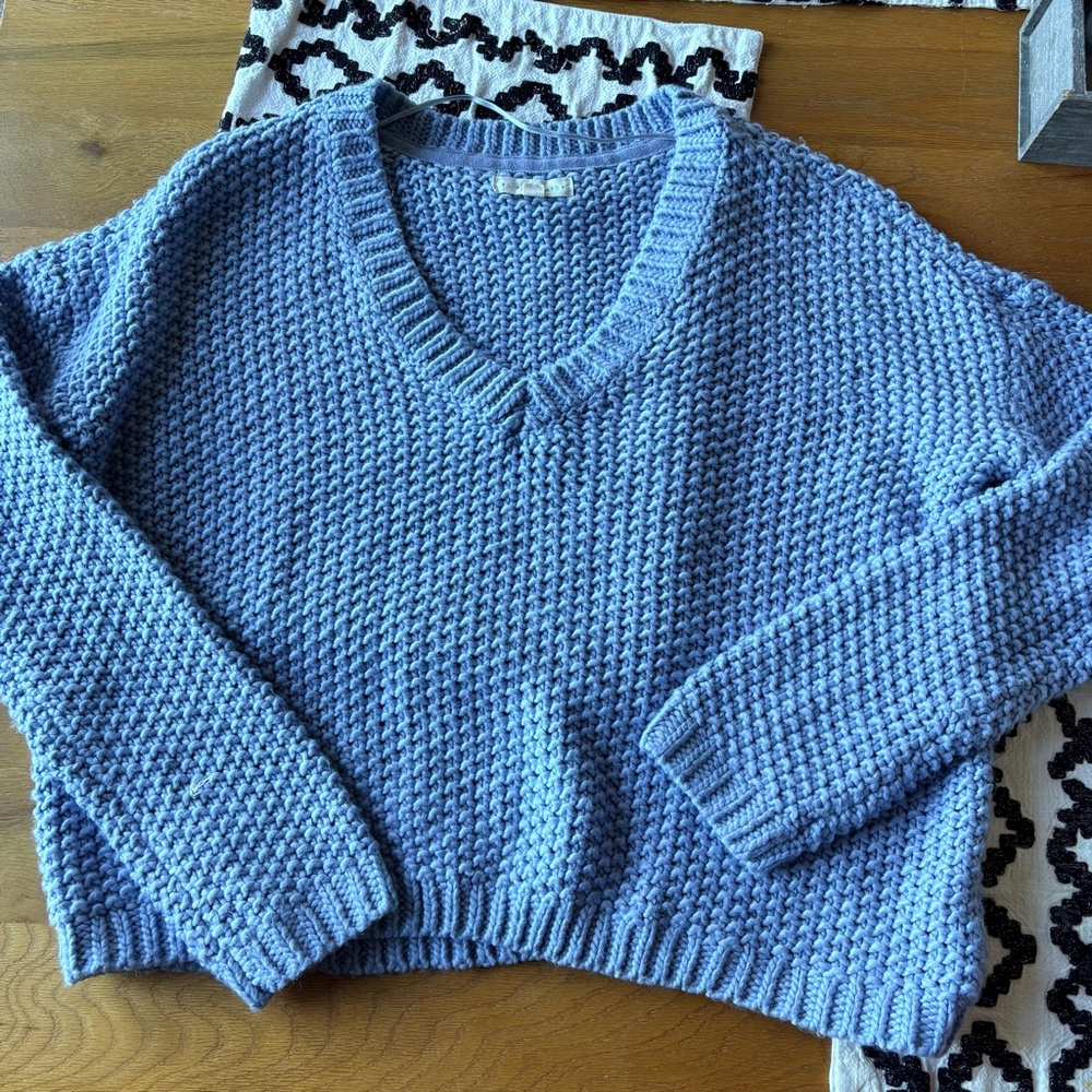 LA Hearts Tilly’s Cozy Cropped Light Blue Knit Sweater neck oversized size small